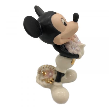 LENOX (レノックス) フィギュリン Disneyミッキー お花をあげる　''Disney's Mickey's Flowers for You Figurine by Lenox
