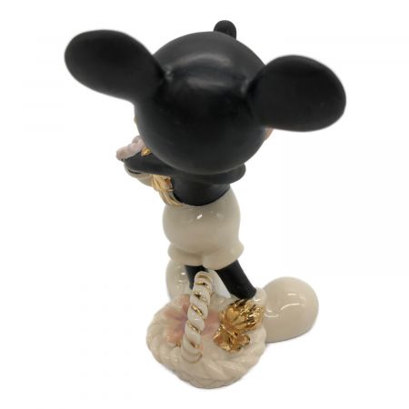 LENOX (レノックス) フィギュリン Disneyミッキー お花をあげる　''Disney's Mickey's Flowers for You Figurine by Lenox