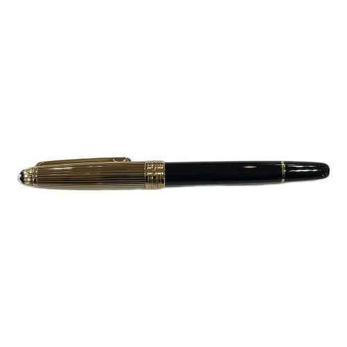 MONTBLANC (モンブラン) 万年筆 ネーム刻印有 ペン先18K 4810