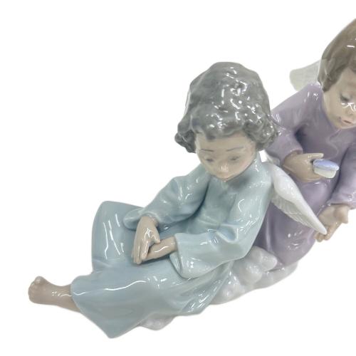 LLADRO (リヤドロ) 置物 フィギュリン 天使の羽のお手入れ 本体のみ 5727