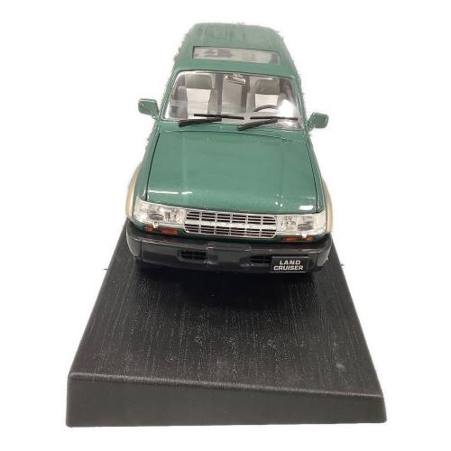 ROAD LEGEND (ロードレジェンズ) ダイキャストカー TOYOTA ランドクルーザー グリーン 1/18