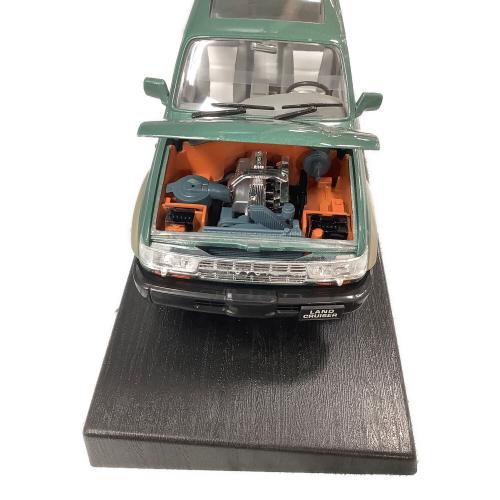ROAD LEGEND (ロードレジェンズ) ダイキャストカー TOYOTA ランドクルーザー グリーン 1/18