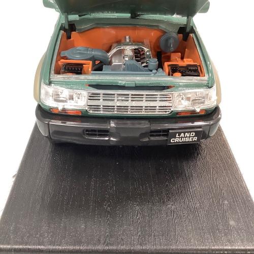 ROAD LEGEND (ロードレジェンズ) ダイキャストカー TOYOTA ランドクルーザー グリーン 1/18