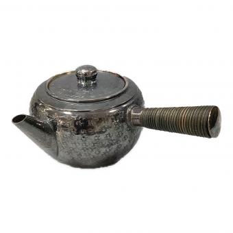 総文様急須(そうもようきゅうす)