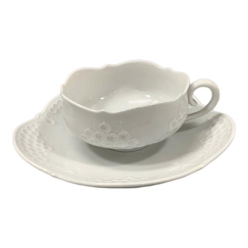 Meissen (マイセン) カップ&ソーサー ホワイトレリーフ