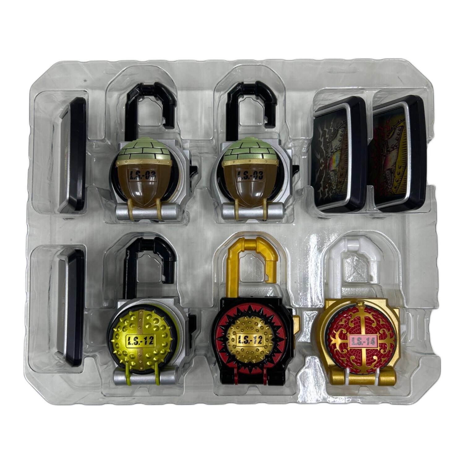 BANDAI (バンダイ) 仮面ライダー ロックシード シャルモンセット