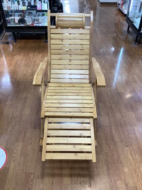 竹製ロッキングチェアー