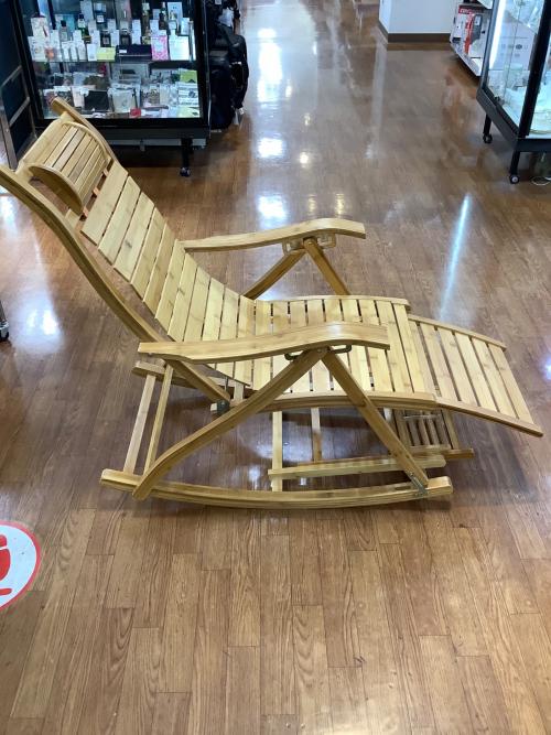 竹製ロッキングチェアー