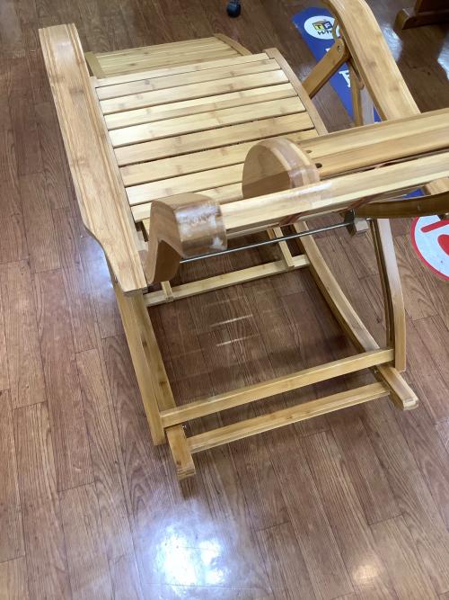 竹製ロッキングチェアー