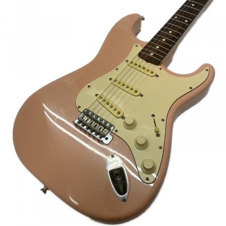 FENDER JAPAN (フェンダージャパン) エレキギター ピンク@ ストラト