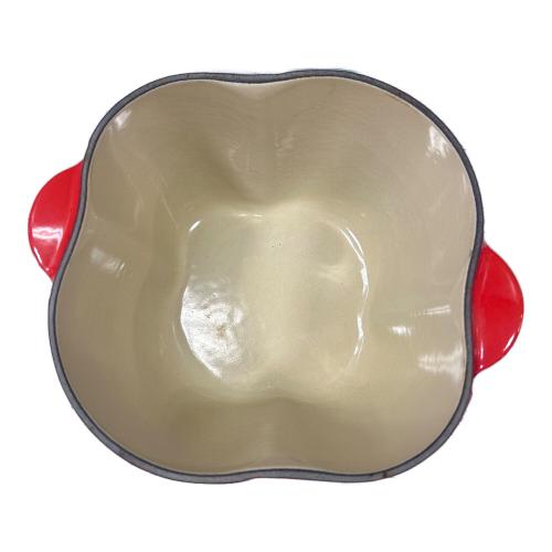 LE CREUSET (ルクルーゼ) ココット・ピーマン レッド