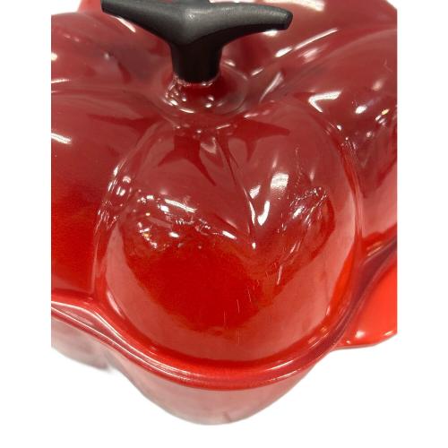 LE CREUSET (ルクルーゼ) ココット・ピーマン レッド