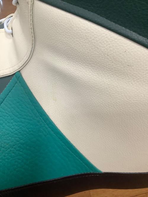 CHERRY(チェリー)ソファ スニーカー型