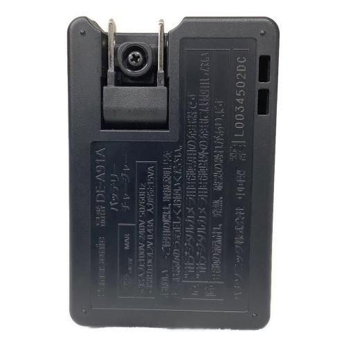 Panasonic (パナソニック) コンパクトデジタルカメラ LUMIX DMC-S1