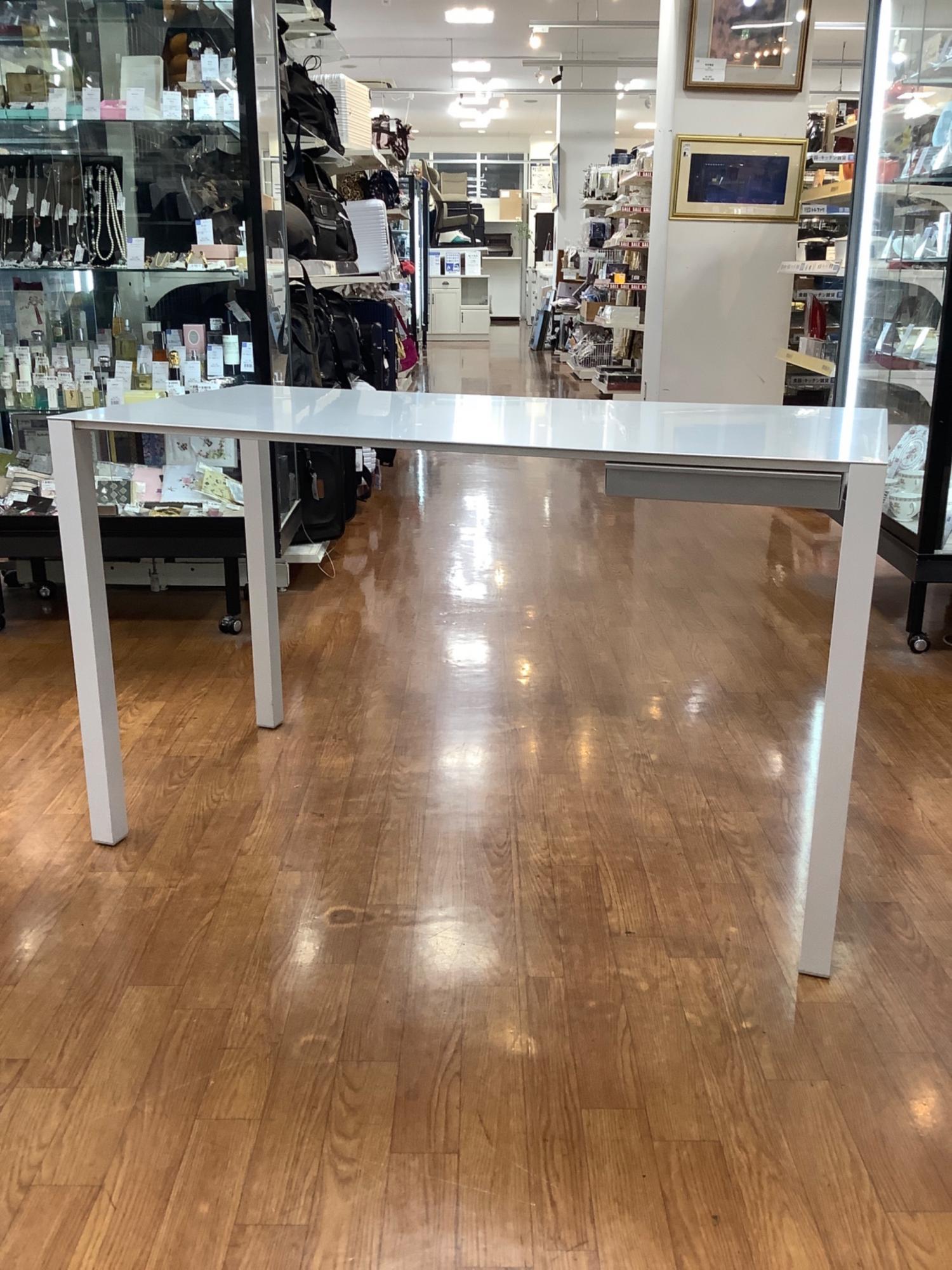 Cassina カッシーナ AIR FRAME 3005 DEN DESK IXC(イクスシー）AIR FRAME 3005 DENエアーフレーム 3005デン デスク