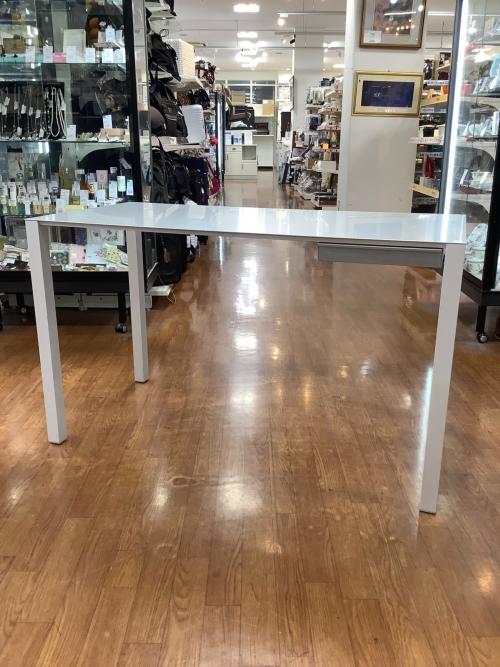 CASSINA IXC. (カッシーナ イクスシー) デスク AIR FRAME 3005 DEN アルミハニカムパネル 別売りオプションの引き出し付き シルバー