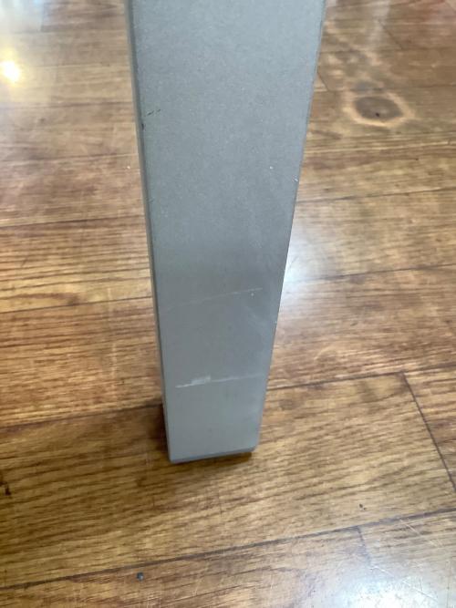 CASSINA IXC. (カッシーナ イクスシー) デスク AIR FRAME 3005 DEN アルミハニカムパネル 別売りオプションの引き出し付き シルバー