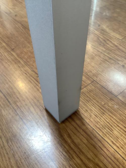 CASSINA IXC. (カッシーナ イクスシー) デスク AIR FRAME 3005 DEN アルミハニカムパネル 別売りオプションの引き出し付き シルバー