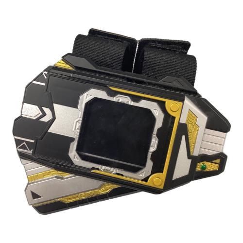 BANDAI (バンダイ) CSMギャレンバックル＆ラウズアブゾーバー＆ギャレンラウザー 仮面ライダー剣（ブレイド）