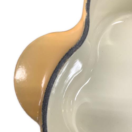 LE CREUSET (ルクルーゼ) 花型鍋 25034 SIZE 20cm オレンジ ココット・ロンド