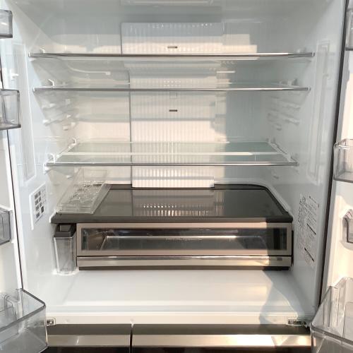 Panasonic (パナソニック) 6ドア冷蔵庫 NR-F673WPV-T 2017年製 127 665L