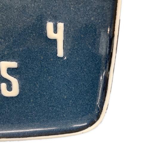 Lubbock（ラボック）掛時計 ブルー