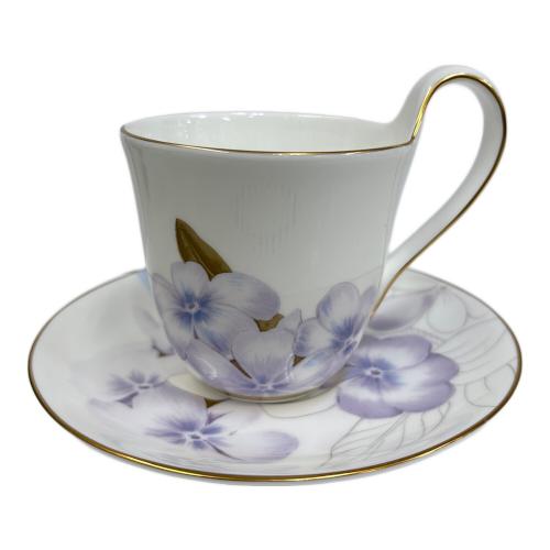 ROYAL COPENHAGEN (ロイヤル・コペンハーゲン) カップ&ソーサー ホワイト×パープル フローラ