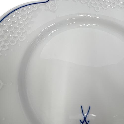 Meissen (マイセン) プレート ホワイトレリーフ ブルーライン