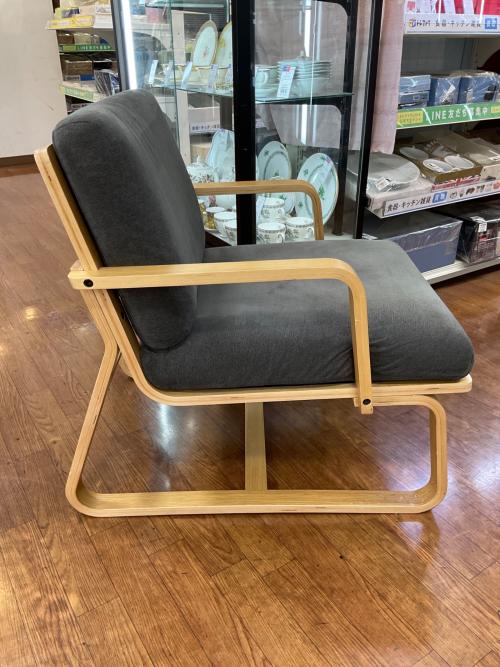 無印良品 (ムジルシリョウヒン) チェア グレー×ナチュラル リビングでもダイニングでもつかえる