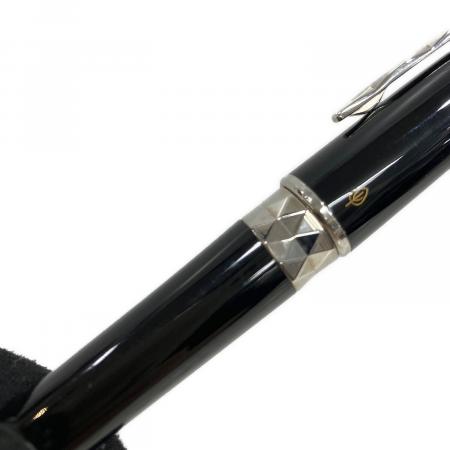 S.T.Dupont (エス・テー・デュポン) ボールペン ブラック×シルバー