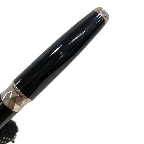 S.T.Dupont (エス・テー・デュポン) ボールペン ブラック×シルバー
