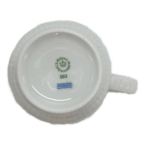 ROYAL COPENHAGEN (ロイヤル・コペンハーゲン) ハイハンドルカップ&ソーサー ホワイトフルーテッド