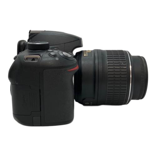 Nikon (ニコン) デジタル一眼レフカメラ D3200 レンズキット  AF-S DX NIKKOR 18-55mm f/3.5-5.6G VR