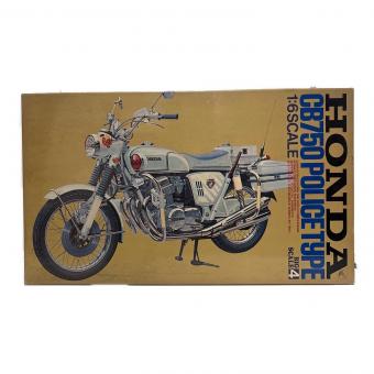 TAMIYA (タミヤ) 1/6 HONDA CB750 POLICE TYPE プラモデル オートバイ 現状販売 開封品 説明書無し