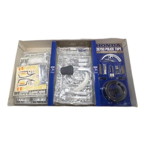 TAMIYA (タミヤ) 1/6 HONDA CB750 POLICE TYPE プラモデル オートバイ 現状販売 開封品 説明書無し