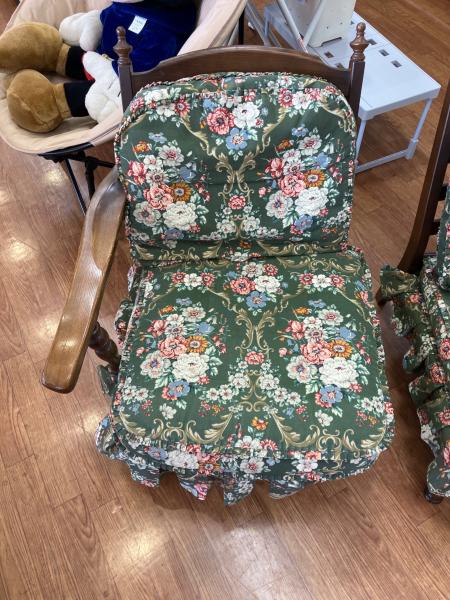 飛騨産業 (ヒダサンギョウ) 3人掛けソファー イス×3・クッション×6