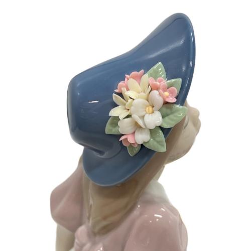 LLADRO (リヤドロ) フィギュリン 可愛いお花屋さん @