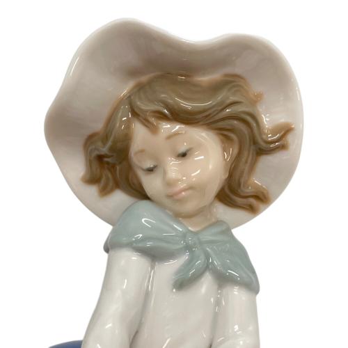 LLADRO (リヤドロ) フィギュリン きれいな花ばかり