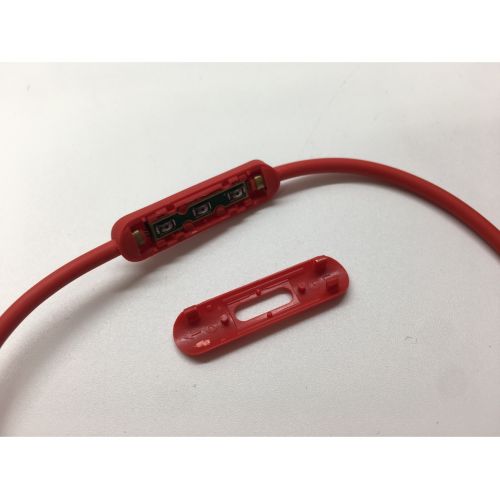 beats (ビーツ) ノイズキャンセリングヘッドホン BEATS STUDIO3 GD6Y20LGJPGJ ノイズキャンセリングヘッドホン BEATS STUDIO3