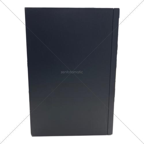 Bowers & Wilkins (バウワース＆ウィルキンス)607 S3