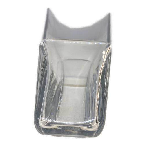 Baccarat (バカラ) フラワーベース ディーバ