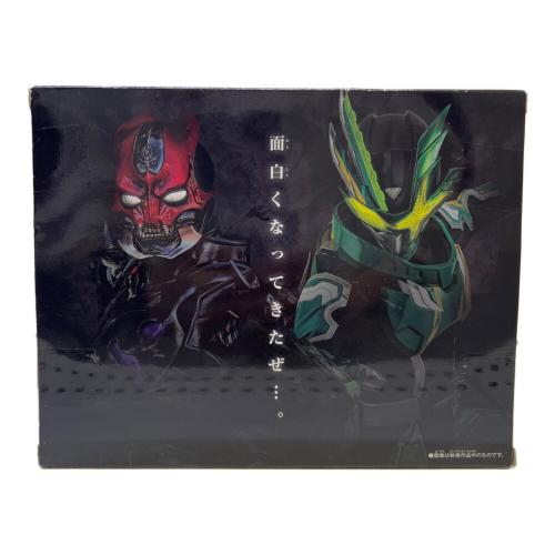 仮面ライダーセイバー (カメンライダーセイバー) 仮面ライダー プレミアムバンダイ限定 DX黒嵐剣漆黒エンブレム&骸骨忍者伝ワンダーライドブック