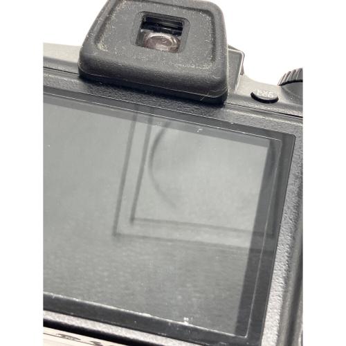 FUJIFILM (フジフィルム) デジタル一眼レフカメラ Fine pix S9800