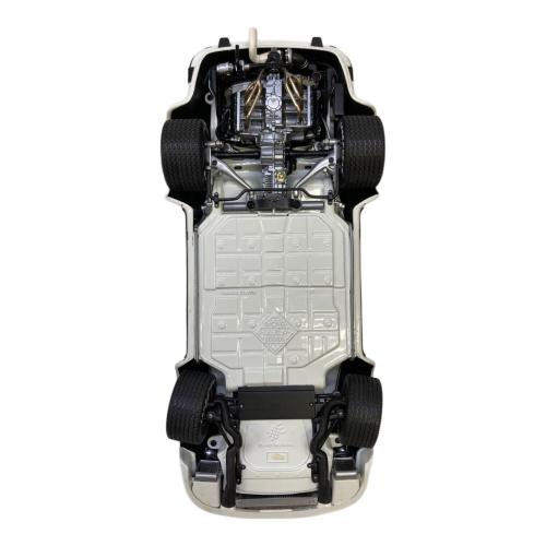 EXOTO(エグゾト) モデルカー 1/18 1976 Porsche 934 RSR(ホワイト)