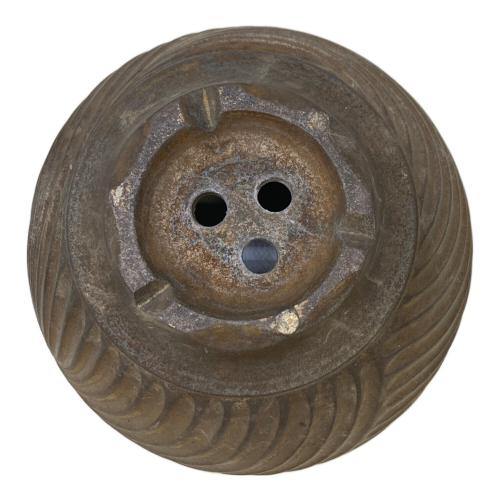 新里竜子 植木鉢