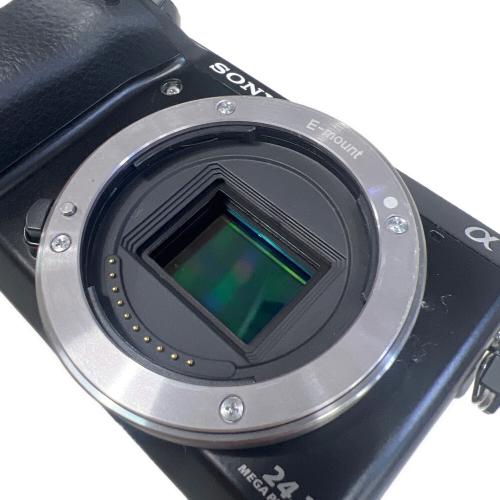 SONY (ソニー) デジタル一眼レフカメラ NEX-7 2470万画素(総画素) APS-C 23.5mm×15.6mm CMOS 専用電池 SDカード対応 標準：ISO100～16000 0740005