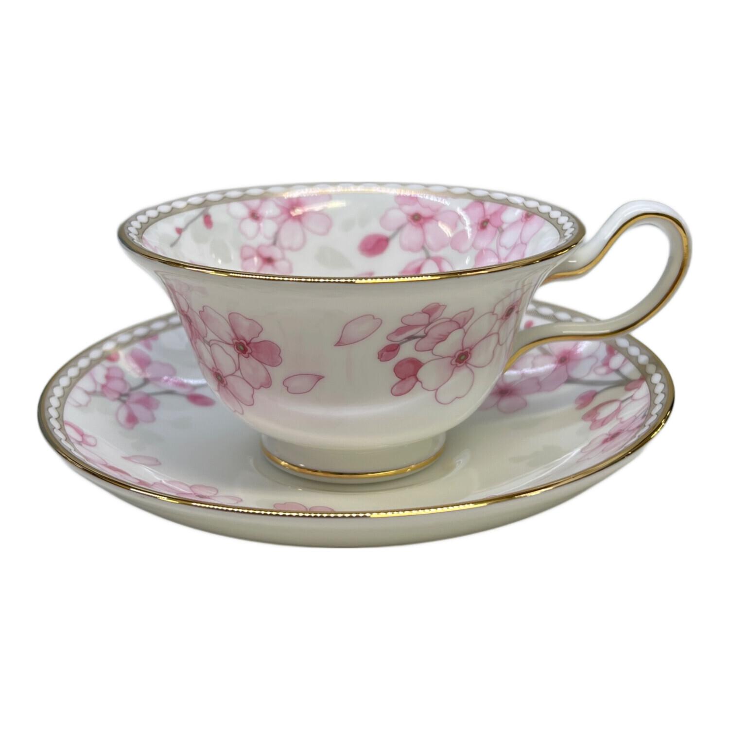 Wedgwood (ウェッジウッド) ティーカップ&ソーサー 未使用品