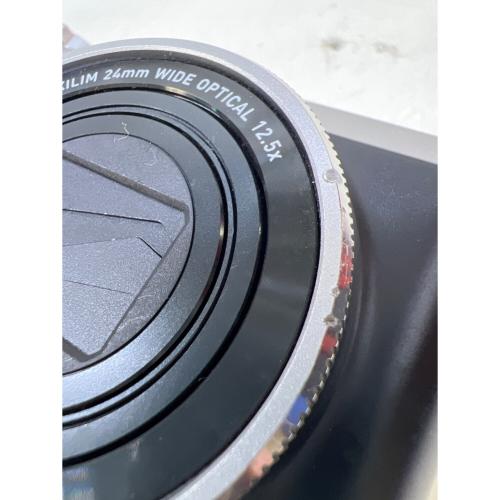 CASIO (カシオ) コンパクトデジタルカメラ EX-ZR1000 1610万画素(有効画素) 1/2.3型CMOS (裏面照射型) 専用電池 SDカード対応 通常：ISO80～3200 30コマ/秒 1/4～1/2000 秒 -