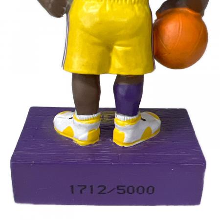 コービーブライアントフィギュアボブルヘッド フィギュア 5000個限定品 ボブルヘッド コービー・ブライアント