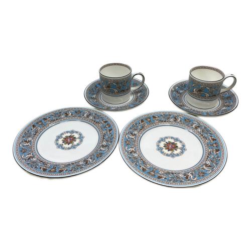 Wedgwood (ウェッジウッド) カップ&ソーサー＆プレート フロレンティーン・ターコイズ カップ＆ソーサー×2、プレート2枚
